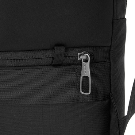 Pacsafe X Anti-Theft 20 L Pack 10