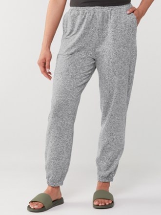 Vuori Boyfriend Sweatpants - Women's 1