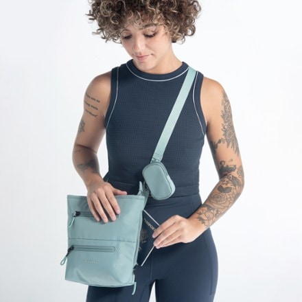 Sherpani Sadie Crossbody Bag 9