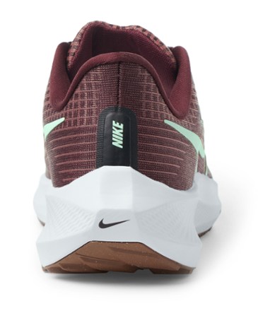 Nike Air Zoom Pegasus 39 Road-Running Shoes - Women's 3