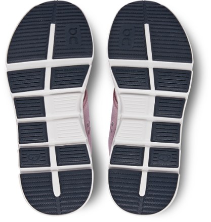 On Cloud Play Road-Running Shoes - Kids' 5