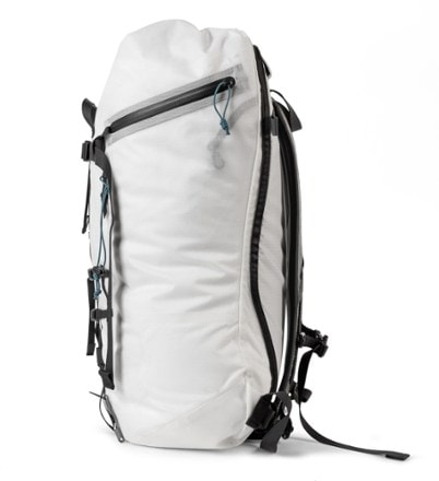 Mountain Hardwear Alpine Light Roll-Top 30 L Pack 2