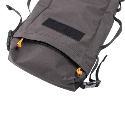 DMOS Collective Compact Delta Shovel Bag 4