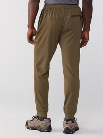Columbia Tech Trail Knit Jogger Pants - Men's 2