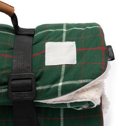 Rumpl Flannel Sherpa Blanket 3