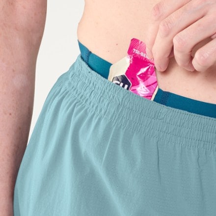 Janji Multi 3" Shorts - Women's 4