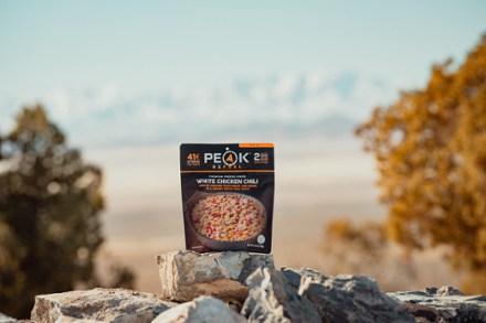Peak Refuel White Chicken Chili - 41g Protein, 760 Cal Freeze Dried Meal, 100% Real Meat, Backpacking & Camping Food, 2 Servings