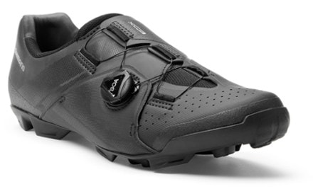 Shimano XC3 Mountain Bike Shoes - Men's 3/4 view (Black)