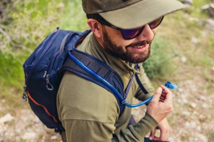 Gregory Inertia 18 H2O Hydration Pack - Closeout - Men's 5