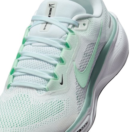 Nike Pegasus 41 Road-Running Shoes - Women's 6