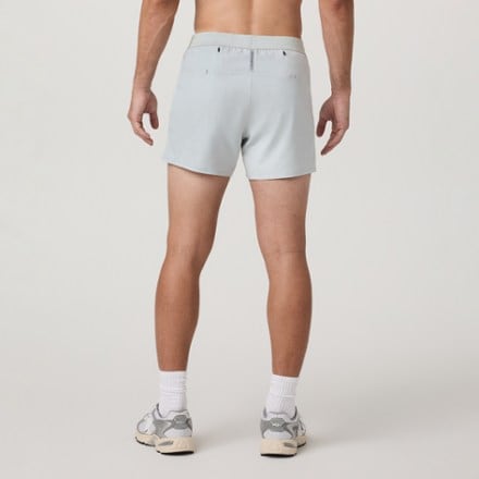Vuori Qualify 5" Lined Shorts - Men's 2