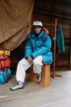 Location Image of color Denali Blue