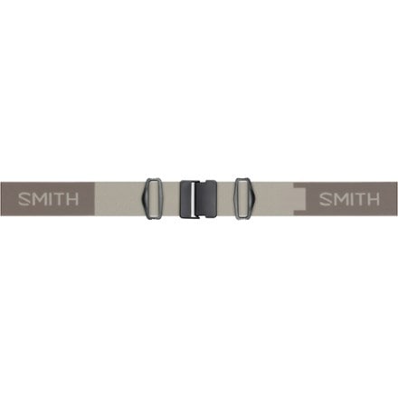 Smith 4D MAG XL ChromaPop Snow Goggles with gogglesoc 4