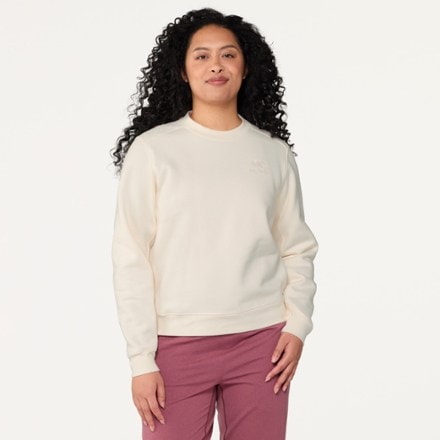 Arc'teryx Emblem Fleece Crew Pullover - Women's 1