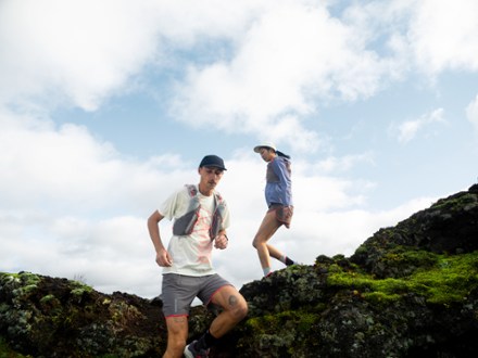 Location Image for Adv Skin 12 Hydration Vest