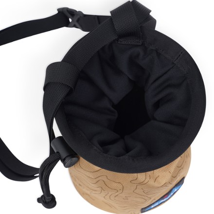 KAVU Peak Seeker Chalk Bag - Graphic 3