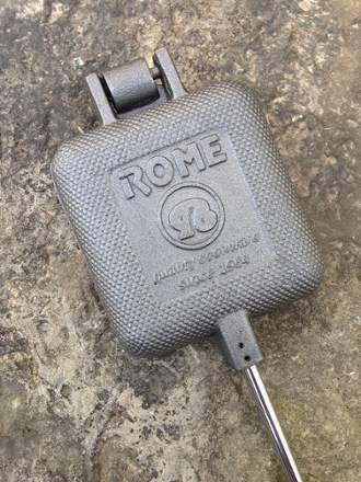 Rome Square Pie Iron 3