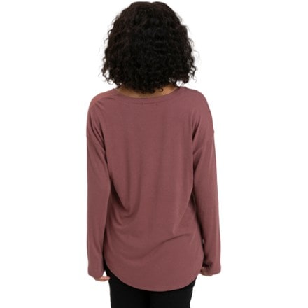 Threads 4 Thought Rhayne Feather Rib Long-Sleeve V-Neck Shirt - Women's 1