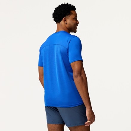 Brooks Atmosphere Shirt 3.0 - Men's 1
