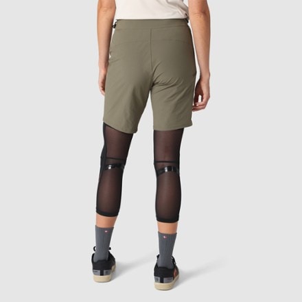 Outdoor Research Freewheel MTB Lite Ride Bike Shorts - Women's 2