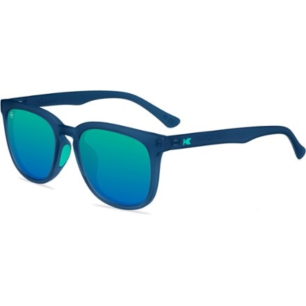 Product Image of color Navy