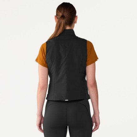 REI Co-op Swiftland Insulated Running Vest - Women's 6
