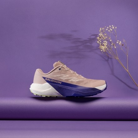 Salomon Pulsar Trail-Running Shoes - Women's 7