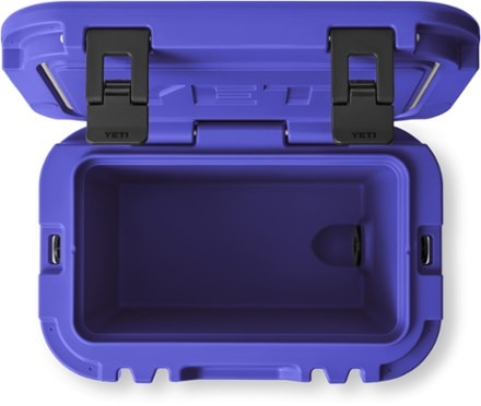 YETI Roadie 15 Cooler 4