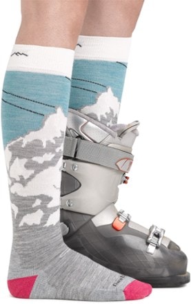 Darn Tough Yeti Over-the-Calf Midweight Ski and Snowboard Socks - Women's 3