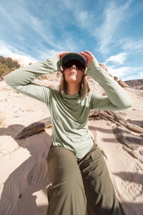 Location Image for Sahara Shade Hoodie - Women's