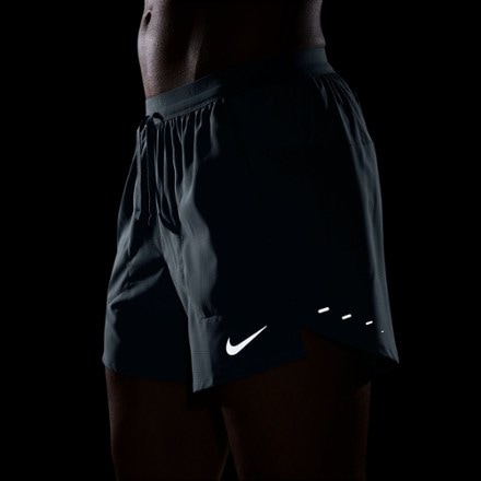 Nike Stride 5" Brief Shorts - Men's 6