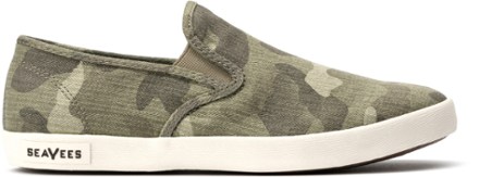 womens slip on camo shoes