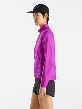 Arc'teryx Norvan Windshell Jacket - Women's 4