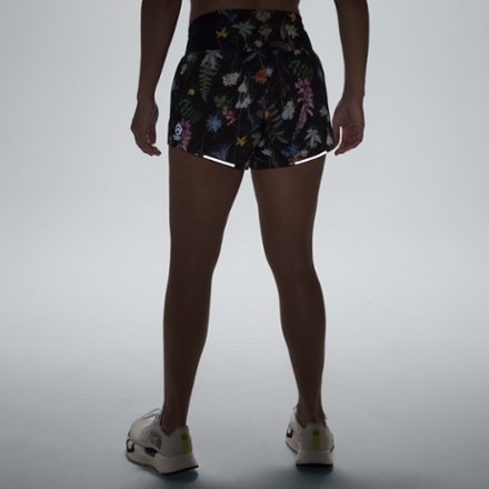 The North Face Summit Series Pacesetter Shorts 3" - Women's 6