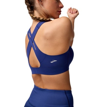 Brooks Crossback 2.0 Sports Bra 5