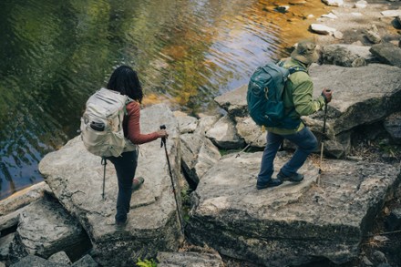 Location Image for Mira 24 Hydration Pack - Women's