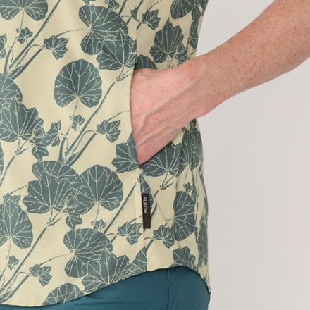 Flylow Aster Bike Shirt - Women's 4