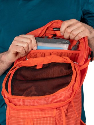 Osprey Mutant 22 Pack 7