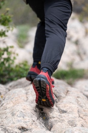 Altra Olympus 6 Hike Low GTX Shoes - Women's 7