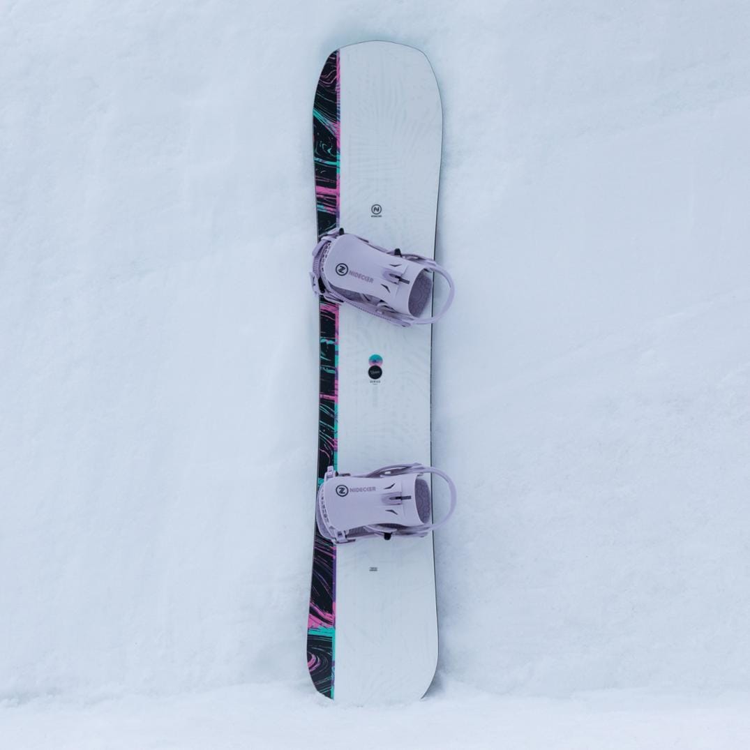 Location Image for Venus Snowboard - Women's - 2025/2026