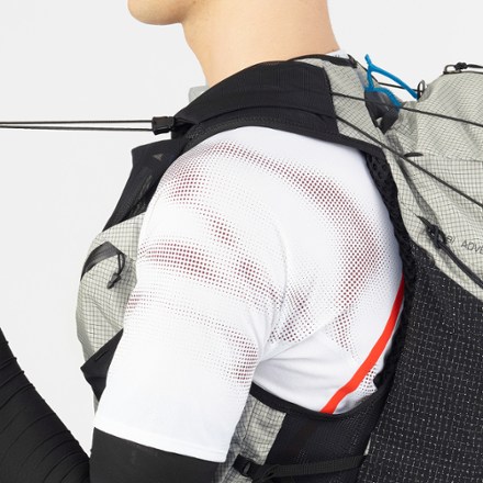 Salomon S/LAB Adventure 20 Hydration Vest 6