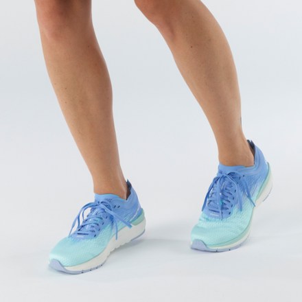 Salomon Sonic Accelerate 4 Road-Running Shoes - Women's 6