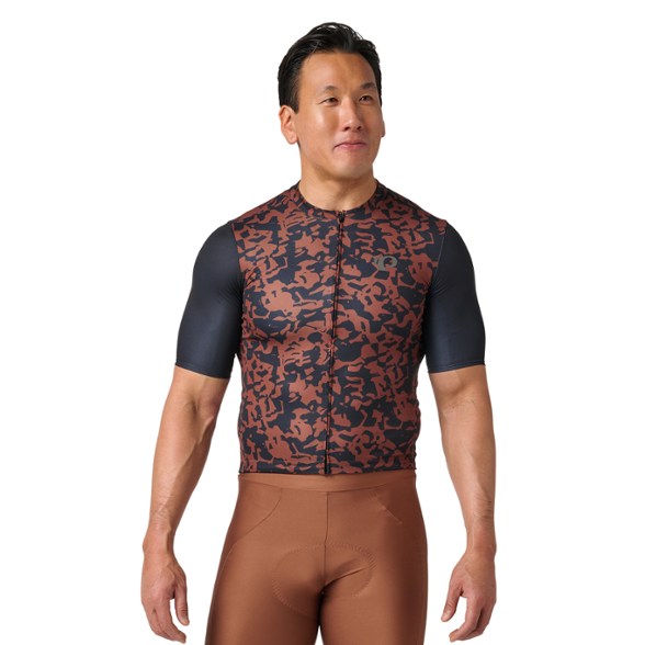 On Body Image of color Rootbeer Crumple