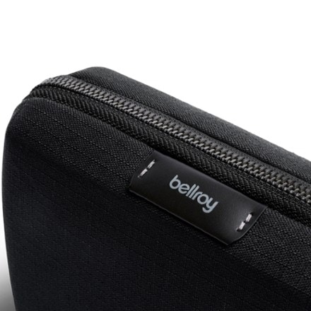 Bellroy Tech Kit Compact Pouch 9
