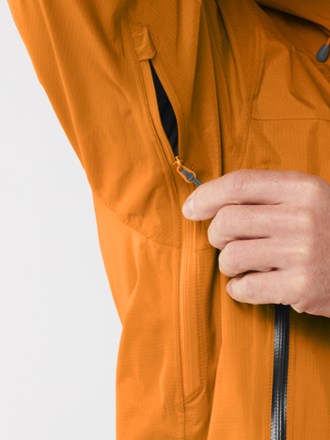 Rab Downpour Plus 2.0 Jacket - Men's 5