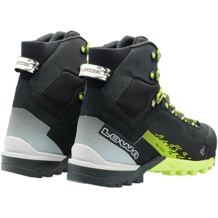 Lowa Cervino GTX Mid Mountaineering Boots - Men's 3