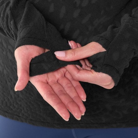 Peak Performance Discover Midlayer Top - Women's 4