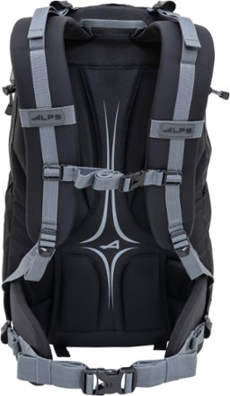 ALPS Mountaineering Solitude 24 Pack 2