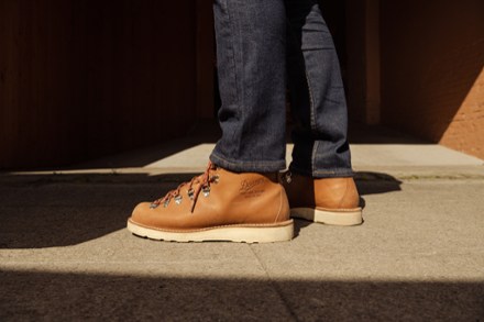 Danner Mountain Light Boots - Men's 6