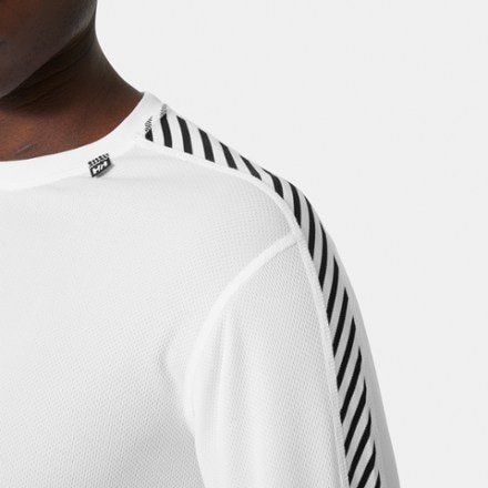 Helly Hansen LIFA Stripe Crew Base Layer Top - Men's 7